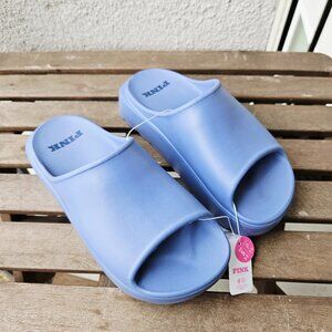 PINK Victoria's Secret Dusty Blue Platform Slides Sz S 5-6